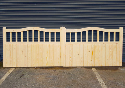 Wooden Garden Gate - Arch Top Driveway Design